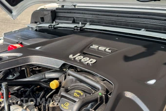 2020 Jeep Wrangler Unlimited Sahara - miniatura 35