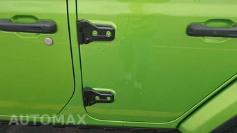 2020 Jeep Wrangler Unlimited Sahara - miniatura 25