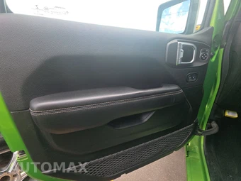 2020 Jeep Wrangler Unlimited Sahara - miniatura 9