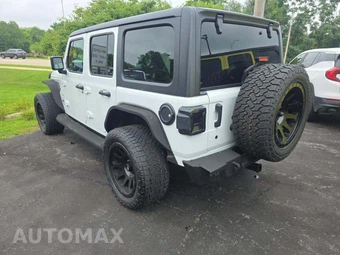 2020 Jeep Wrangler Unlimited Sahara - miniatura 2