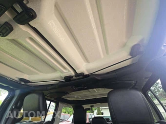 2020 Jeep Wrangler Unlimited Sahara - miniatura 8
