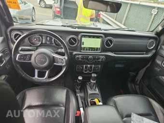 2020 Jeep Wrangler Unlimited Sahara - miniatura 11