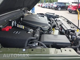 2020 Jeep Wrangler Unlimited Sahara - miniatura 18