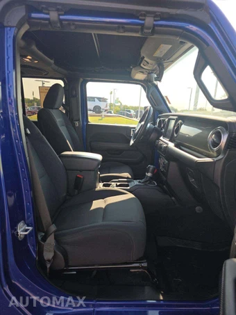 2020 Jeep Wrangler Unlimited Sahara - miniatura 15