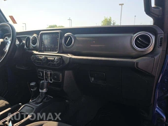 2020 Jeep Wrangler Unlimited Sahara - miniatura 16