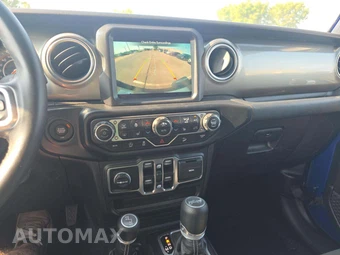 2020 Jeep Wrangler Unlimited Sahara - miniatura 7