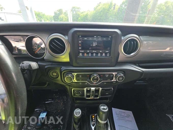 2020 Jeep Wrangler Unlimited Sahara - miniatura 10