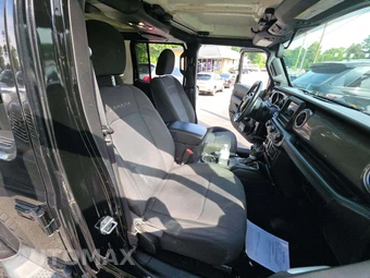 2020 Jeep Wrangler Unlimited Sahara - miniatura 18