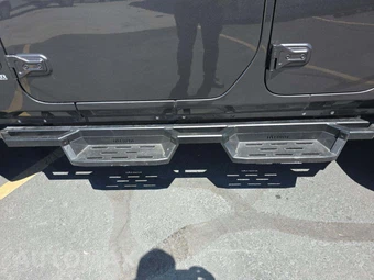 2020 Jeep Wrangler Unlimited Sahara - miniatura 18