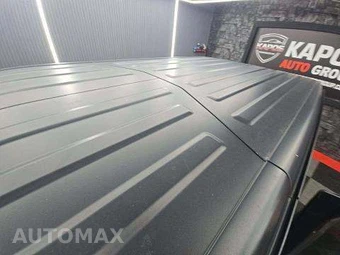 2020 Jeep Wrangler Unlimited Sahara - miniatura 13