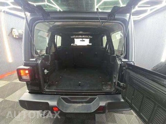 2020 Jeep Wrangler Unlimited Sahara - miniatura 15