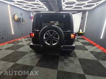2020 Jeep Wrangler Unlimited Sahara - miniatura 4