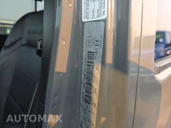 2020 Jeep Wrangler Unlimited Sahara - miniatura 14