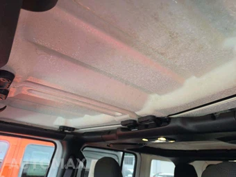 2020 Jeep Wrangler Unlimited Sahara - miniatura 11