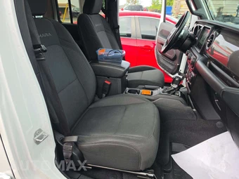 2020 Jeep Wrangler Unlimited Sahara - miniatura 18