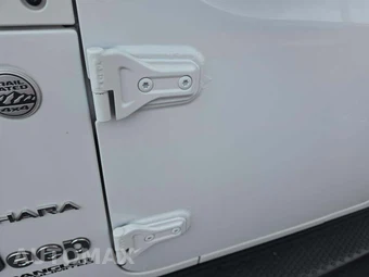 2020 Jeep Wrangler Unlimited Sahara - miniatura 25