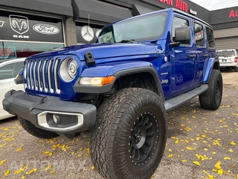 2020 Jeep Wrangler Unlimited Sahara - miniatura 2
