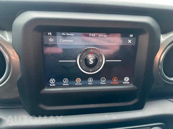 2020 Jeep Wrangler Unlimited Sahara - miniatura 24