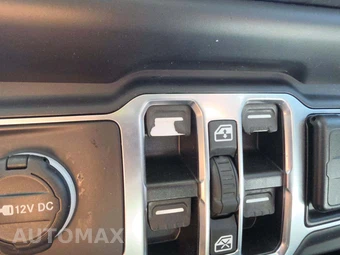 2020 Jeep Wrangler Unlimited Sahara - miniatura 18