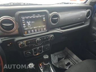 2020 Jeep Wrangler Unlimited Sahara - miniatura 11