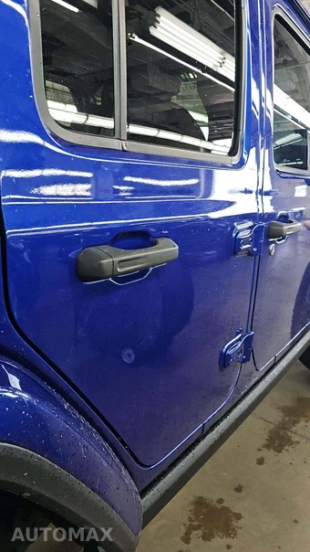 2020 Jeep Wrangler Unlimited Sahara - miniatura 21