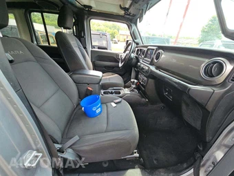 2020 Jeep Wrangler Unlimited Sahara - miniatura 18