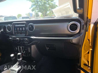 2020 Jeep Wrangler Unlimited Sahara - miniatura 16