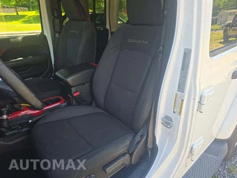 2020 Jeep Wrangler Unlimited Sahara - miniatura 3