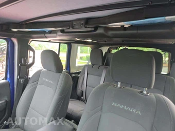 2020 Jeep Wrangler Unlimited Sahara - miniatura 11