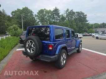 2020 Jeep Wrangler Unlimited Sahara - miniatura 3
