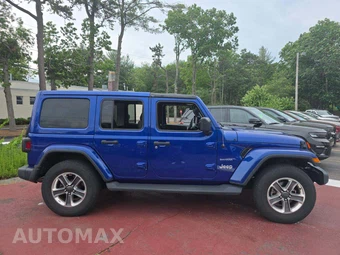 2020 Jeep Wrangler Unlimited Sahara - miniatura 4