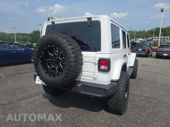 2020 Jeep Wrangler Unlimited Sahara - miniatura 3