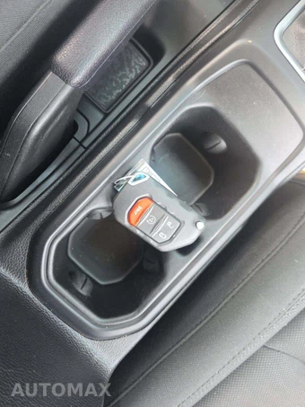 2020 Jeep Wrangler Unlimited Sahara - miniatura 8