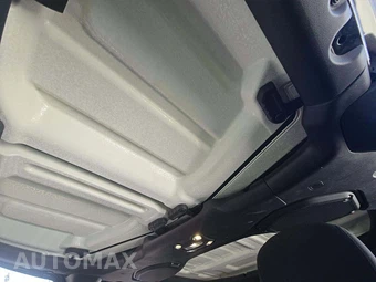 2020 Jeep Wrangler Unlimited Sahara - miniatura 11