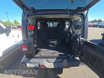 2020 Jeep Wrangler Unlimited Sahara - miniatura 14