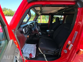 2020 Jeep Wrangler Unlimited Sahara - miniatura 6