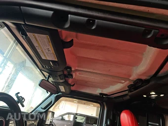 2020 Jeep Wrangler Unlimited Sahara - miniatura 20