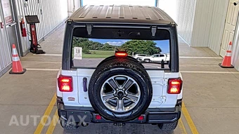2020 Jeep Wrangler Unlimited Sahara - miniatura 5