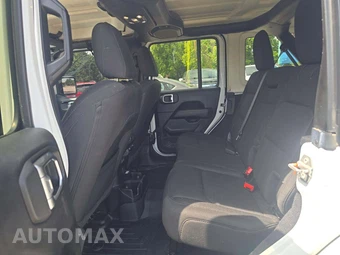 2020 Jeep Wrangler Unlimited Sahara - miniatura 10