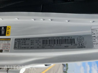 2020 Jeep Wrangler Unlimited Sahara Altitude Edition - miniatura 14