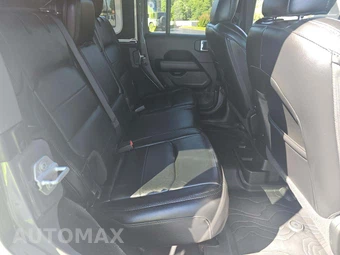 2020 Jeep Wrangler Unlimited Sahara Altitude Edition - miniatura 16