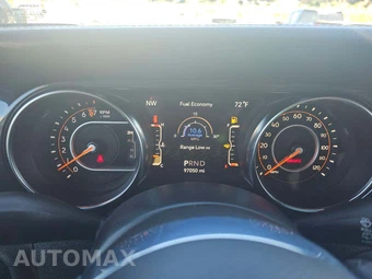 2020 Jeep Wrangler Unlimited Sahara Altitude Edition - miniatura 9