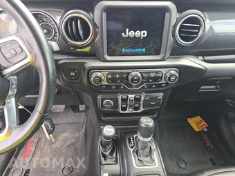 2020 Jeep Wrangler Unlimited Sahara Altitude Edition - miniatura 11