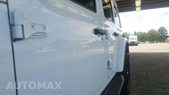 2020 Jeep Wrangler Unlimited Sahara Altitude Edition - miniatura 19