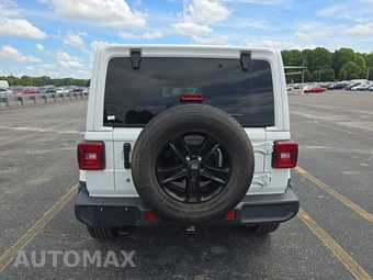 2020 Jeep Wrangler Unlimited Sahara Altitude Edition - miniatura 5