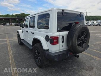 2020 Jeep Wrangler Unlimited Sahara Altitude Edition - miniatura 6