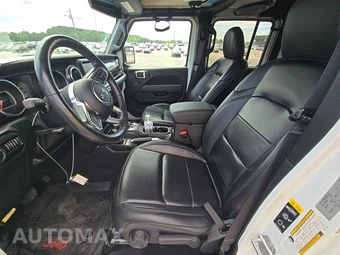 2020 Jeep Wrangler Unlimited Sahara Altitude Edition - miniatura 7
