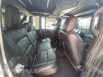 2020 Jeep Wrangler Unlimited Sahara Altitude Edition - miniatura 16