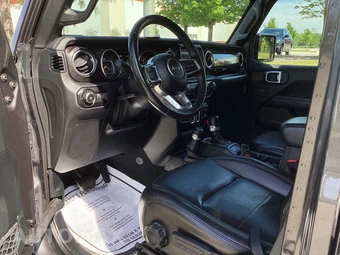 2020 Jeep Wrangler Unlimited Sahara Altitude Edition - miniatura 9