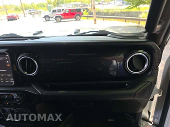 2020 Jeep Wrangler Unlimited Sahara Altitude Edition - miniatura 19